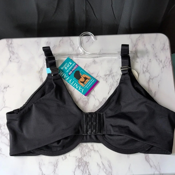 Vanity Fair 42C NWT - Picture 2 of 6